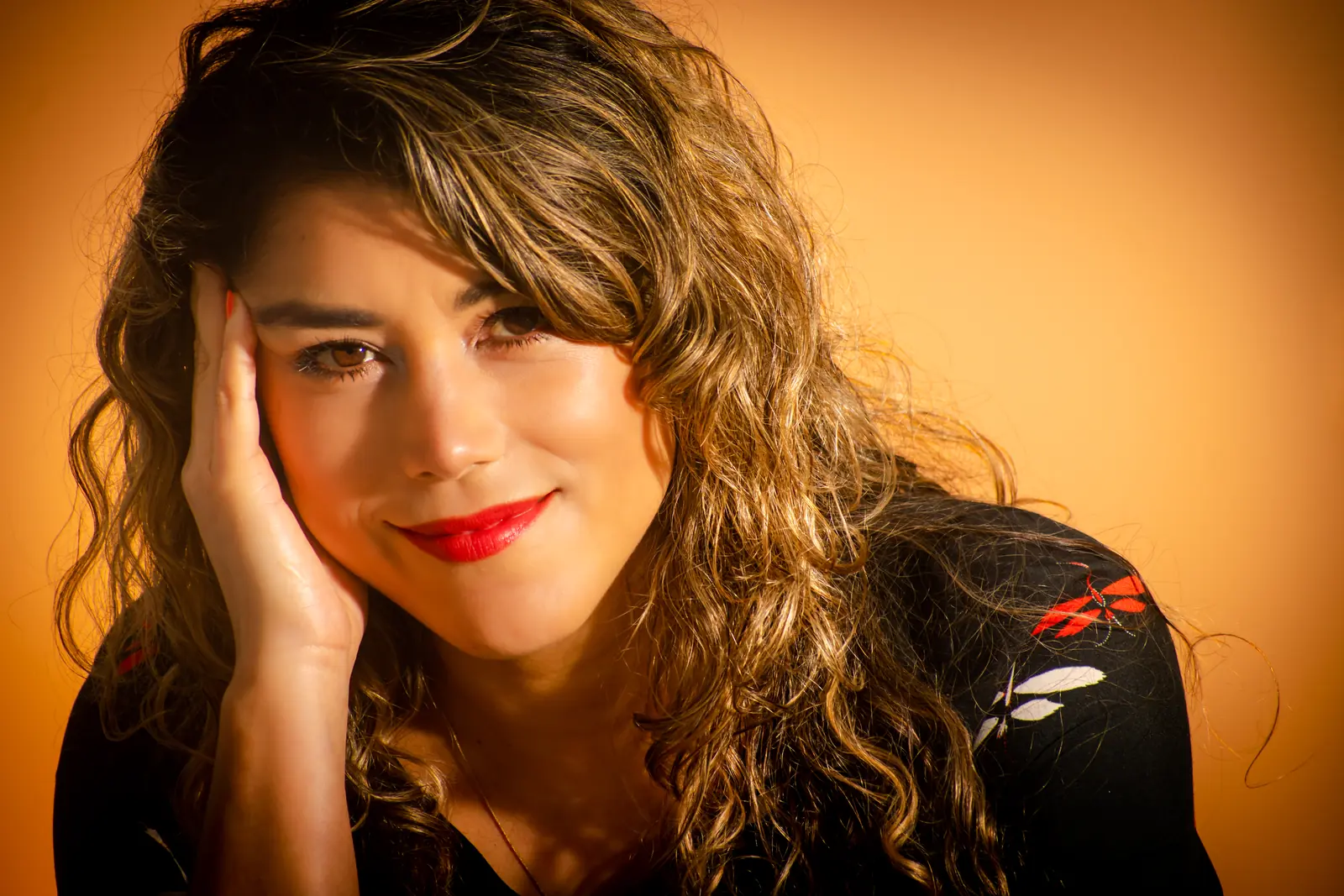 Úrsula Vilca en un retrato editorial